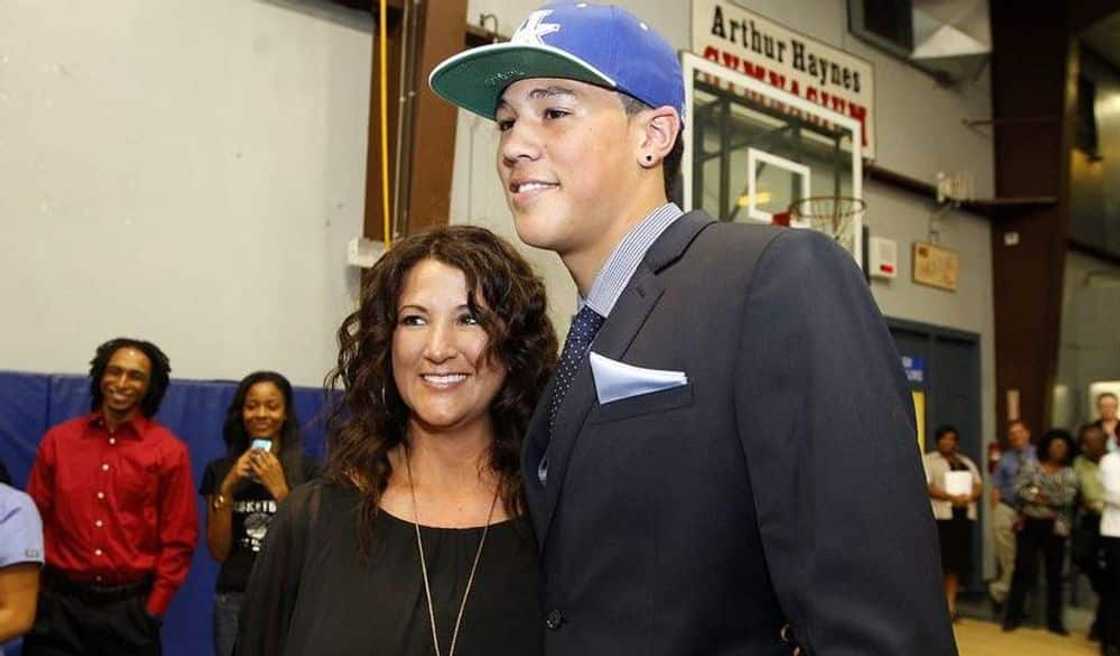 Meet Veronica Gutierrez: Mom of Devin Booker and Maya Powell